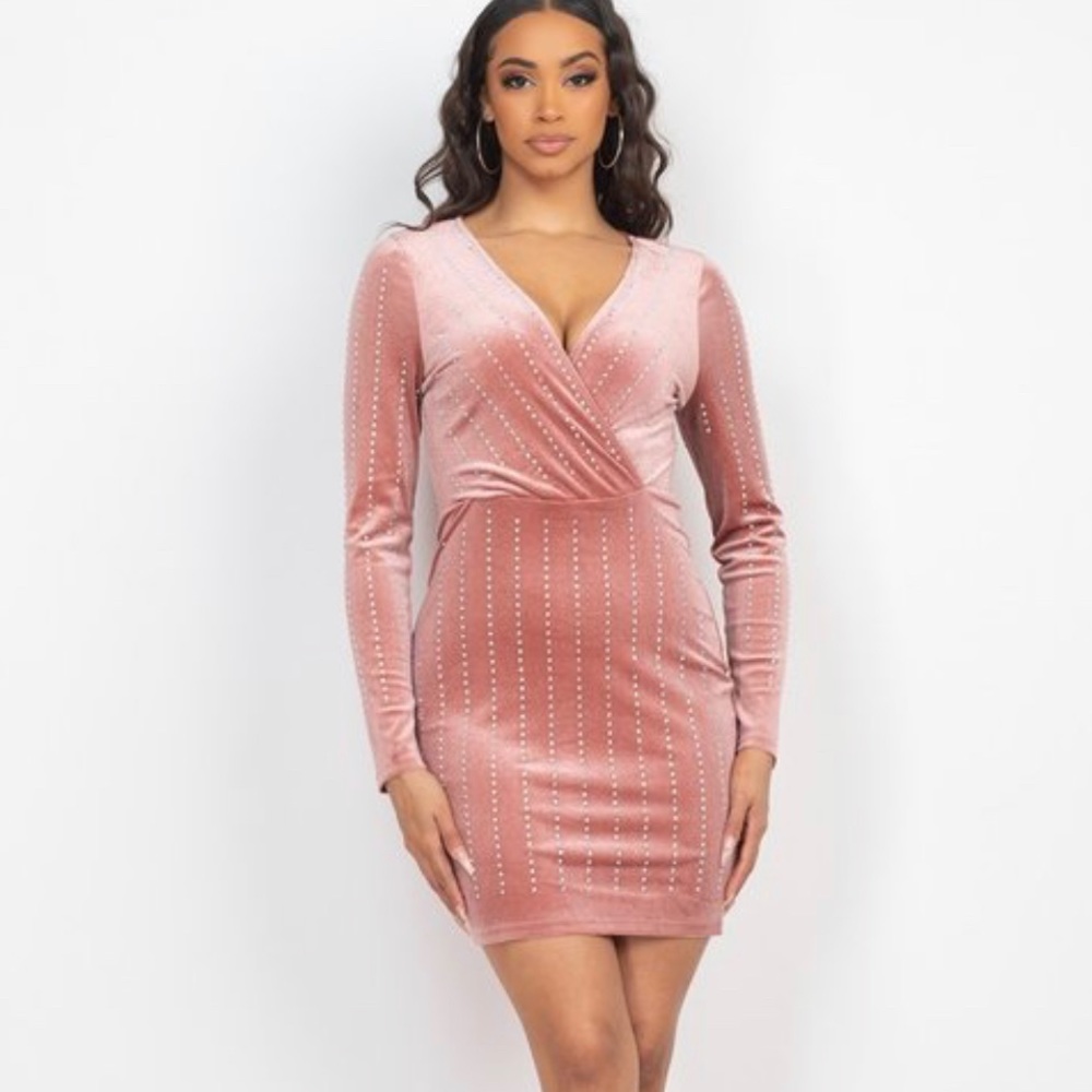 Bodycon mini dress 👗
